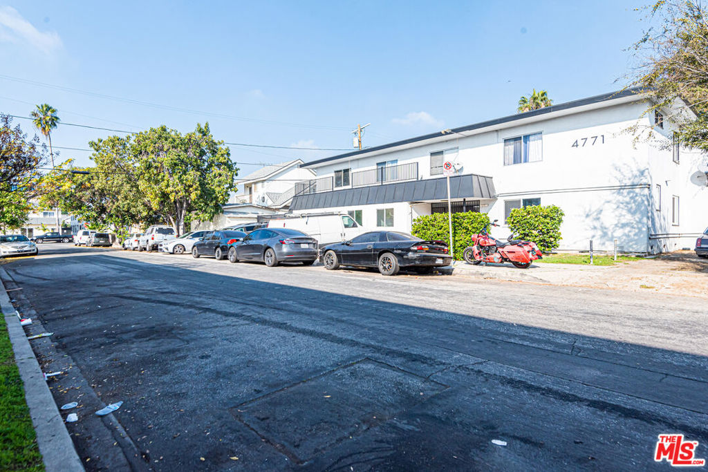 main property photo 23