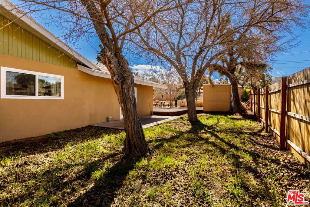 main property photo 22