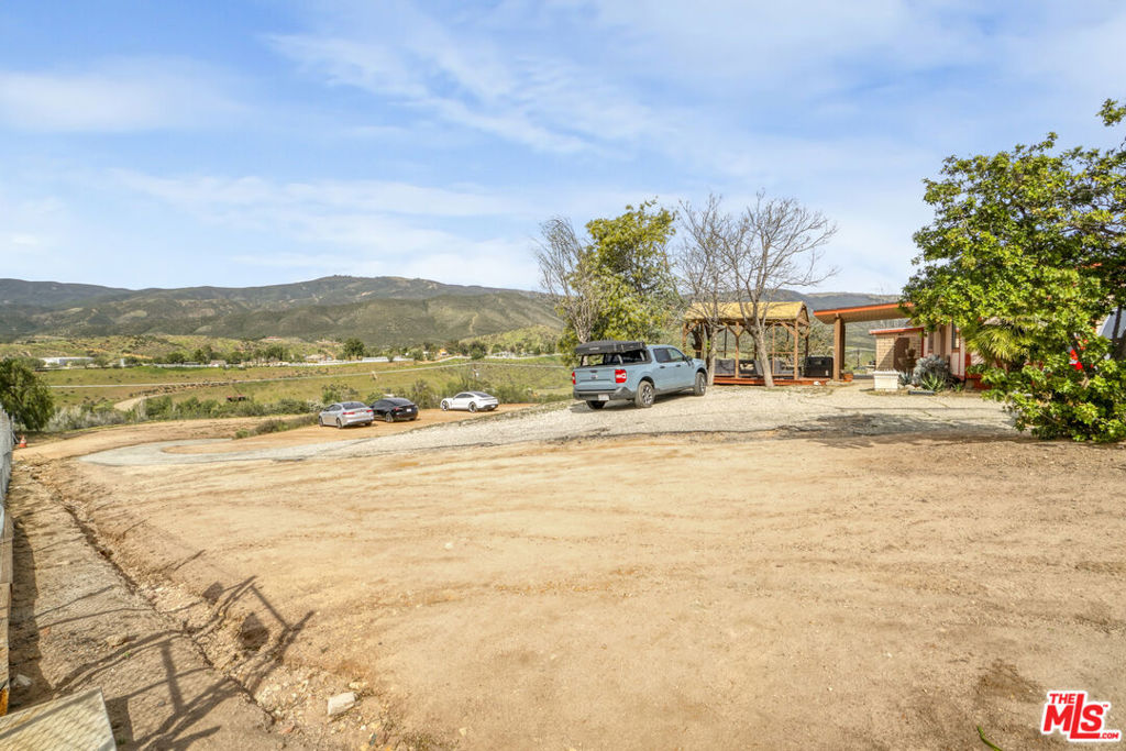 main property photo 40