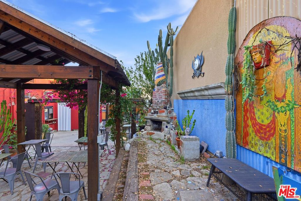 main property photo 61
