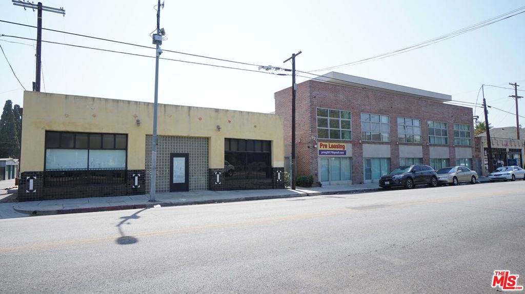 main property photo 3
