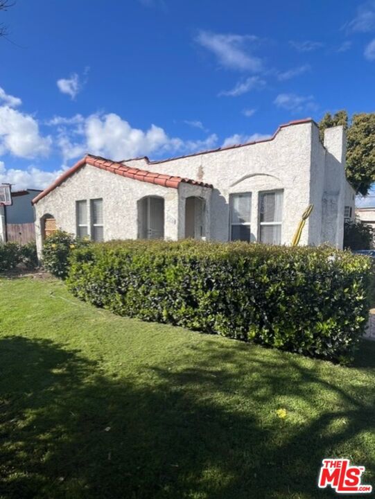 main property photo 2