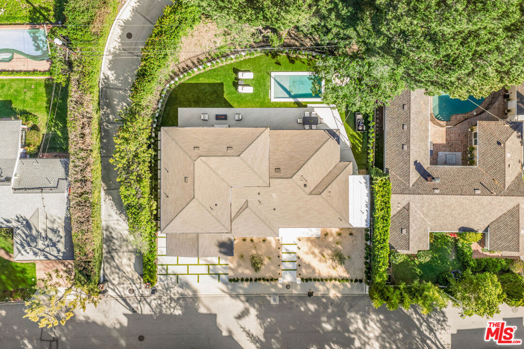 main property photo 63