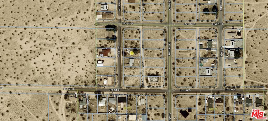main property photo 13