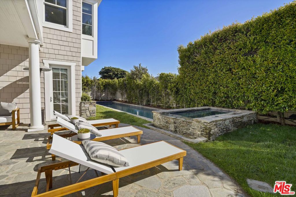 main property photo 65