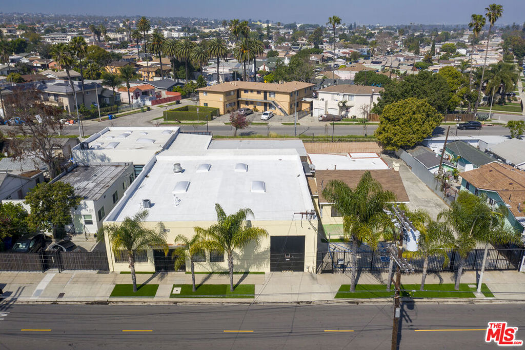 main property photo 16