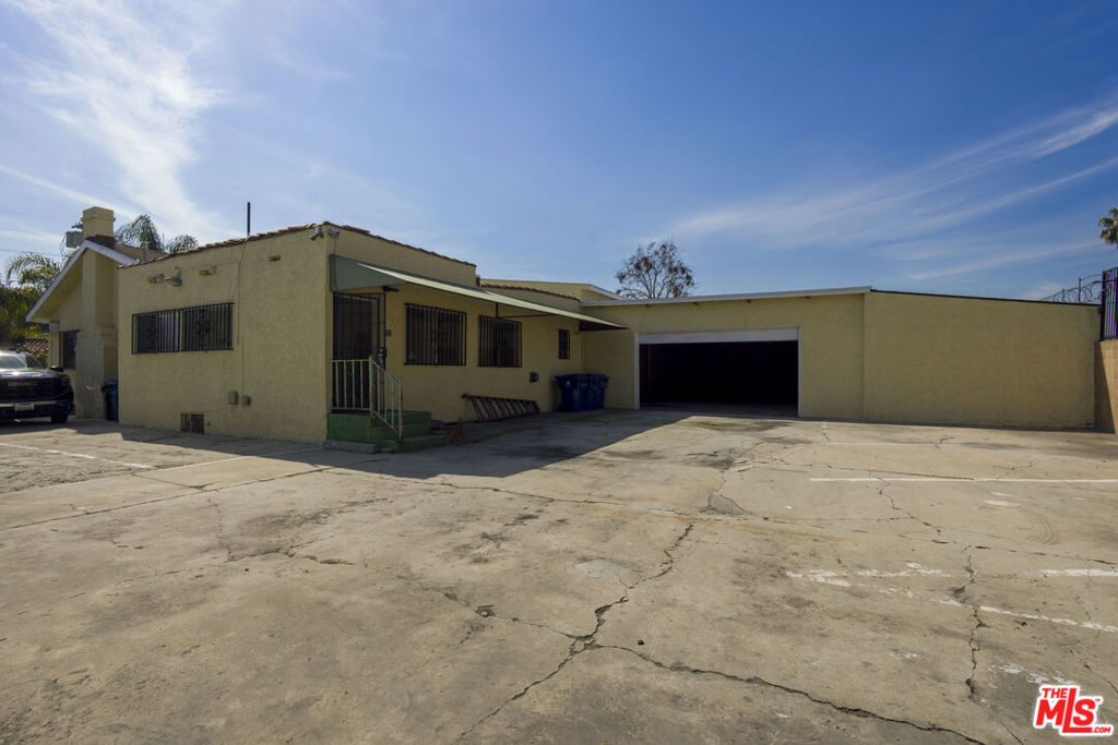 main property photo 49