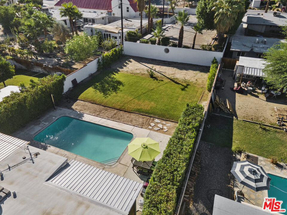 main property photo 43