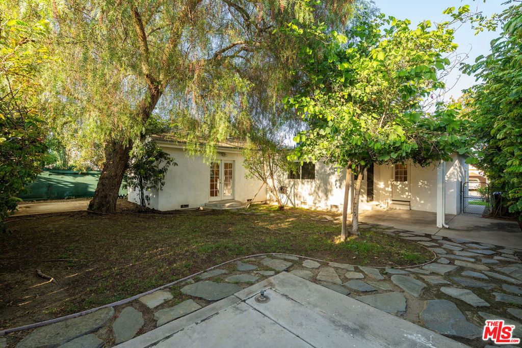 main property photo 59