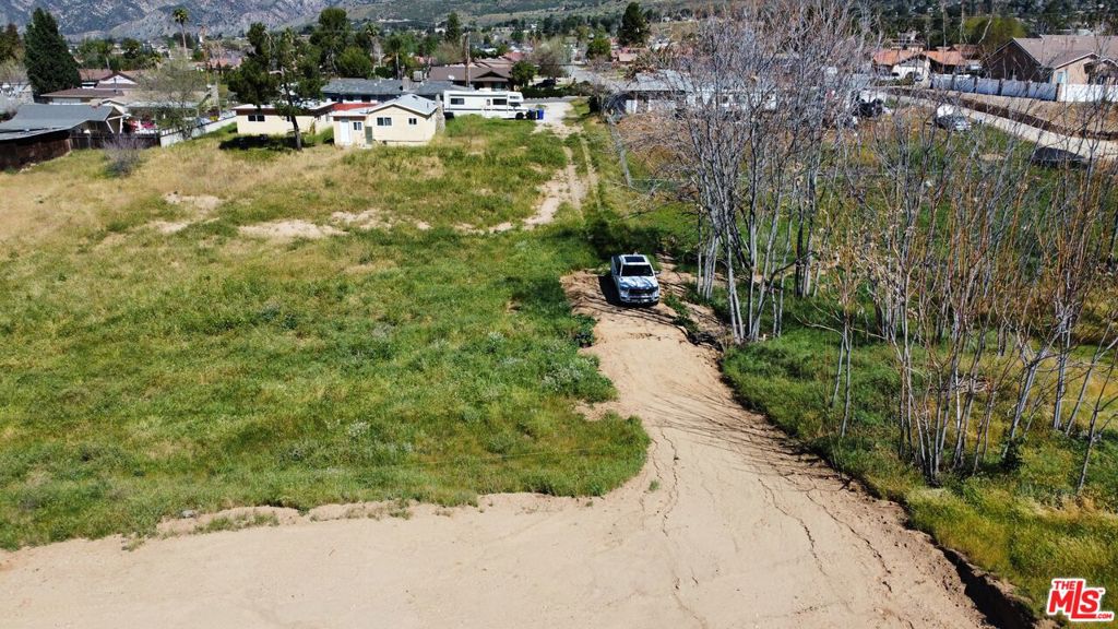 main property photo 12