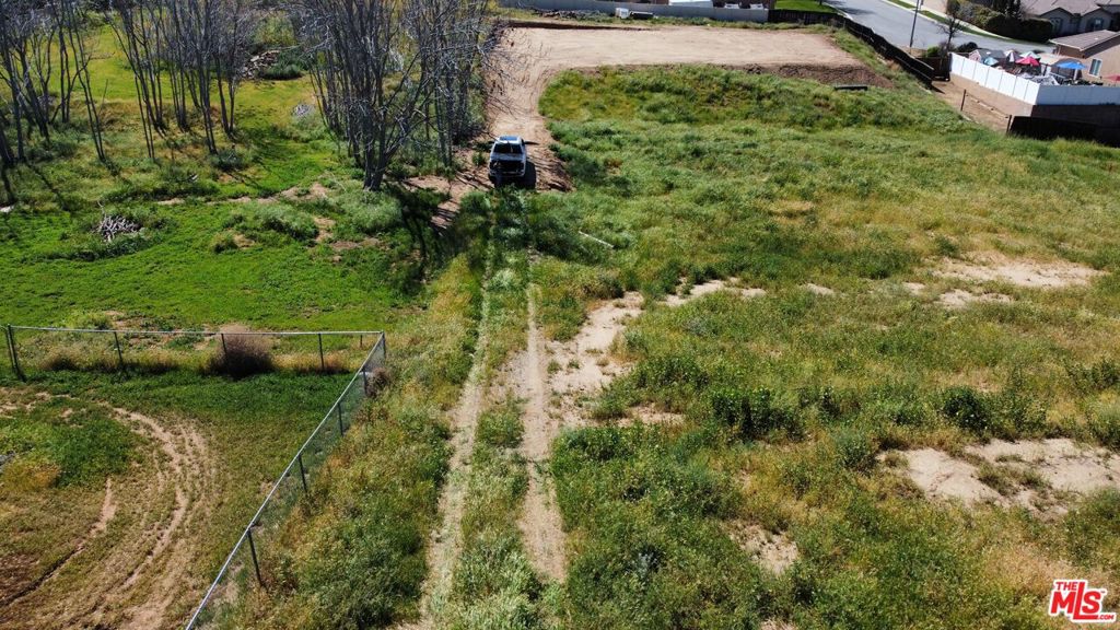 main property photo 15