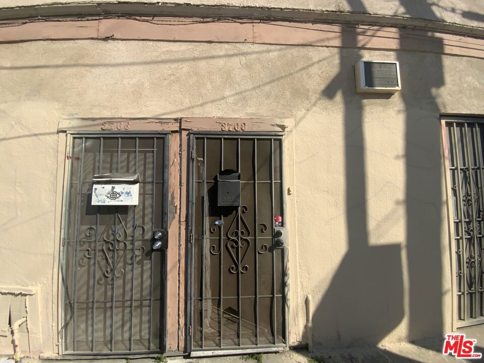 main property photo 18