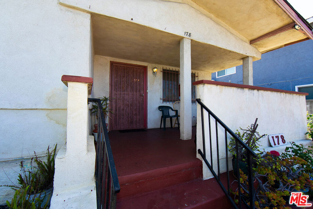 main property photo 3