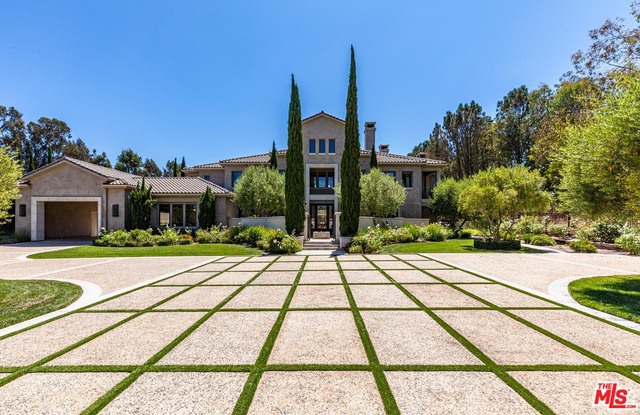 main property photo 5
