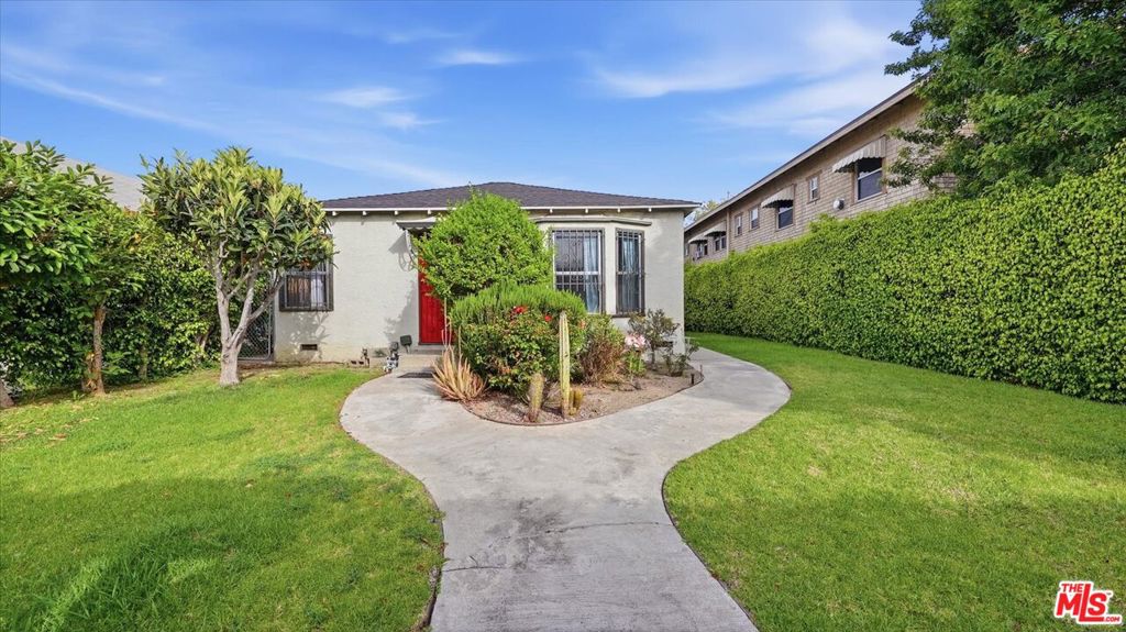 main property photo 3