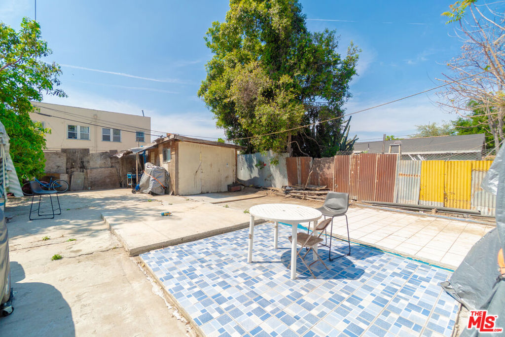main property photo 16