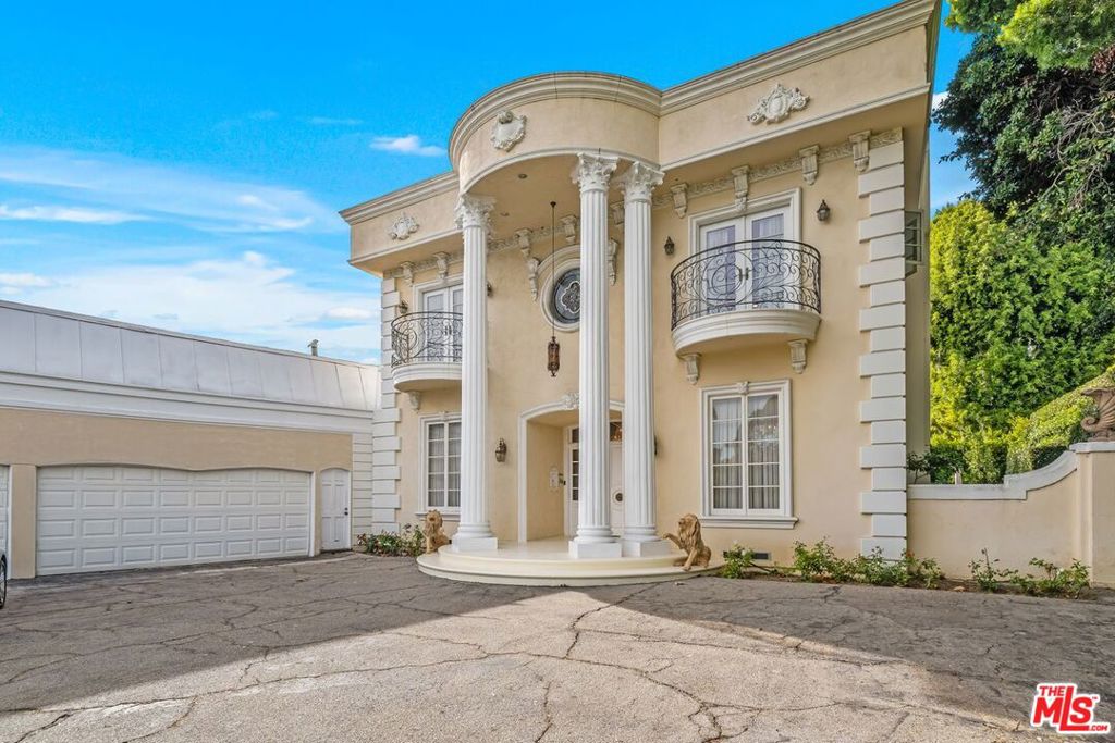 main property photo 25