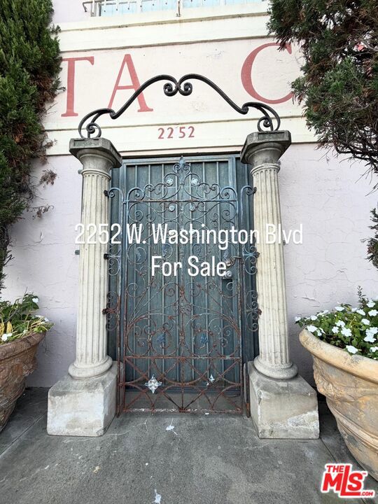 main property photo 1