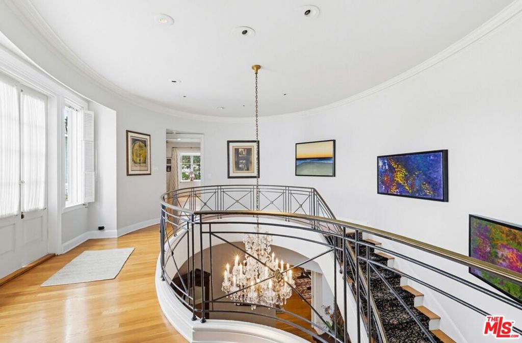 main property photo 43