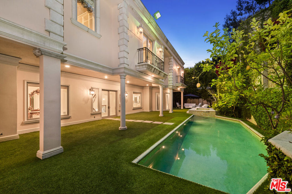 main property photo 25
