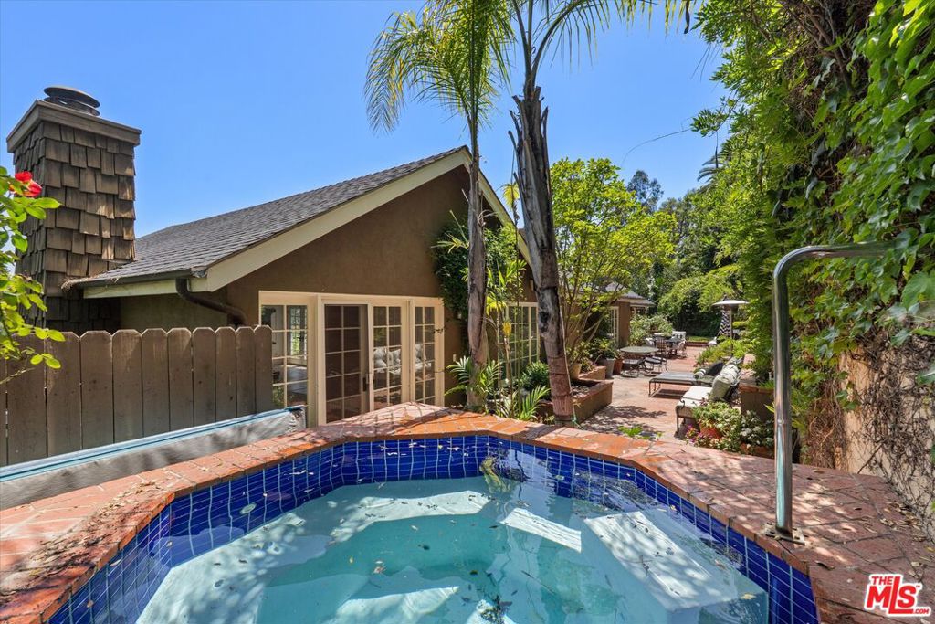 main property photo 58