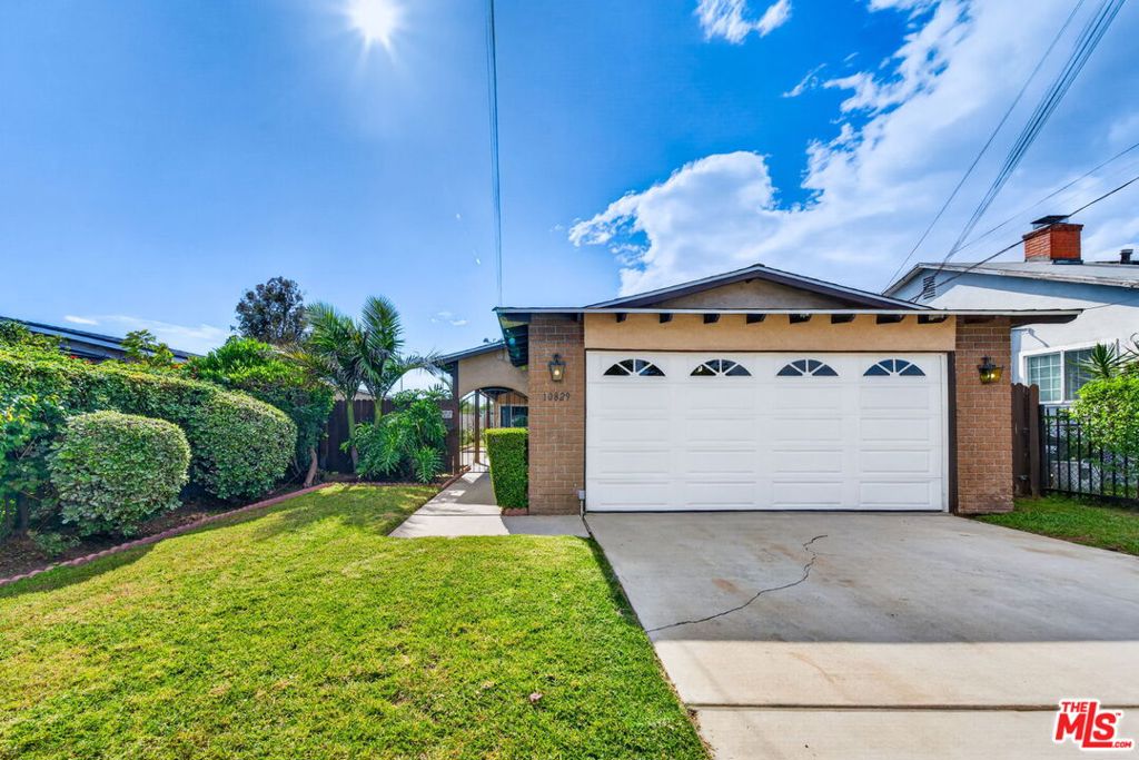 main property photo 50