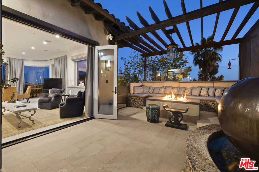 main property photo 11