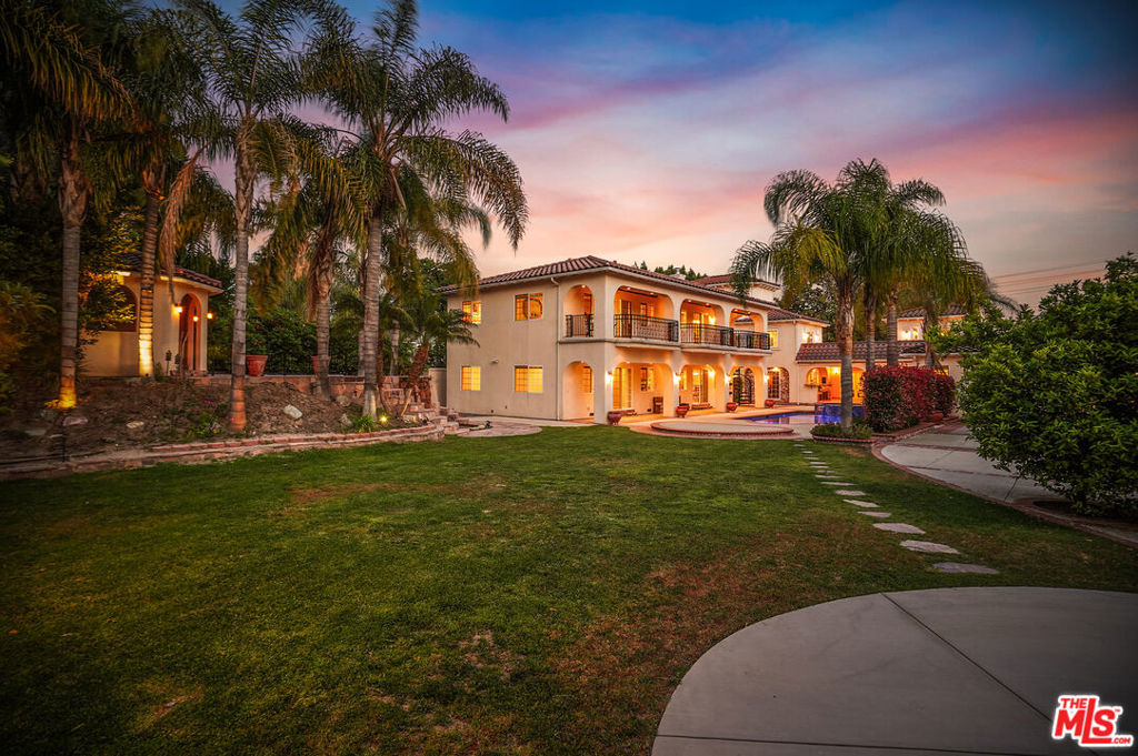 main property photo 3