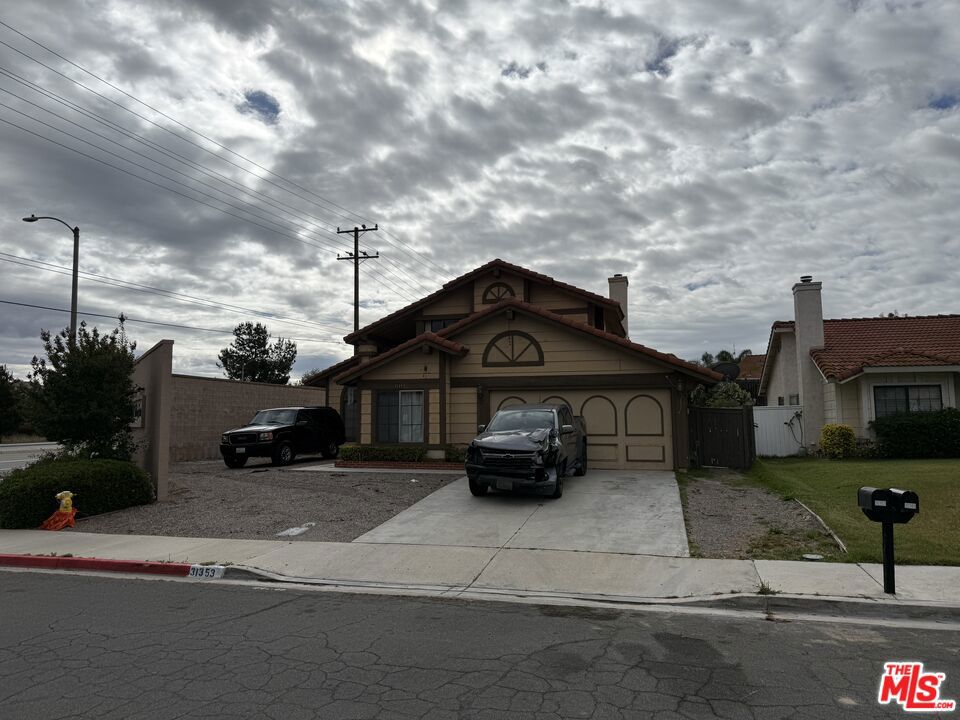 main property photo 2