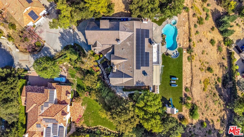 main property photo 74