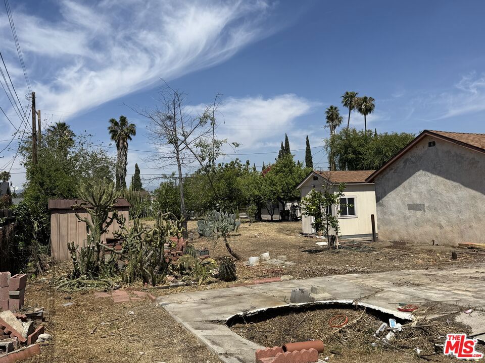main property photo 10