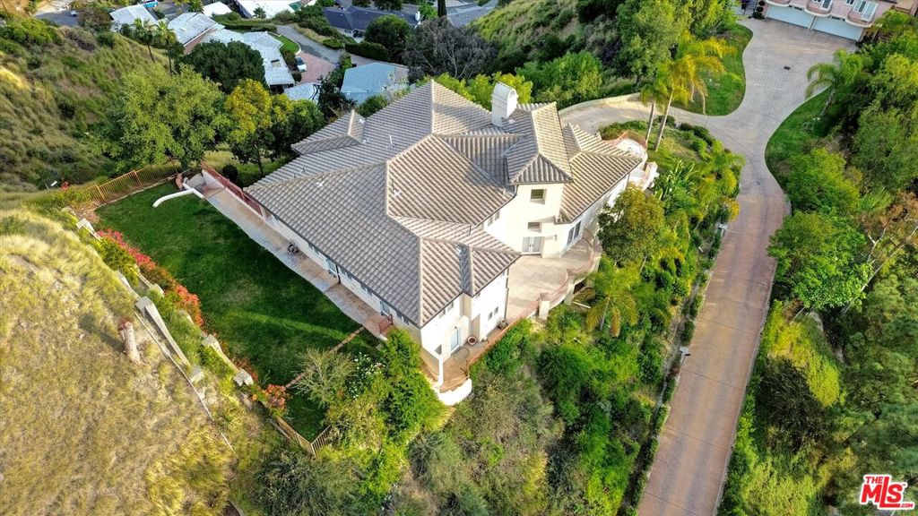 main property photo 58