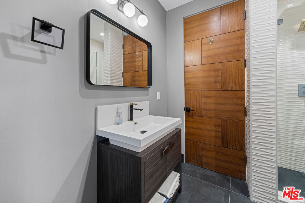 main property photo 63