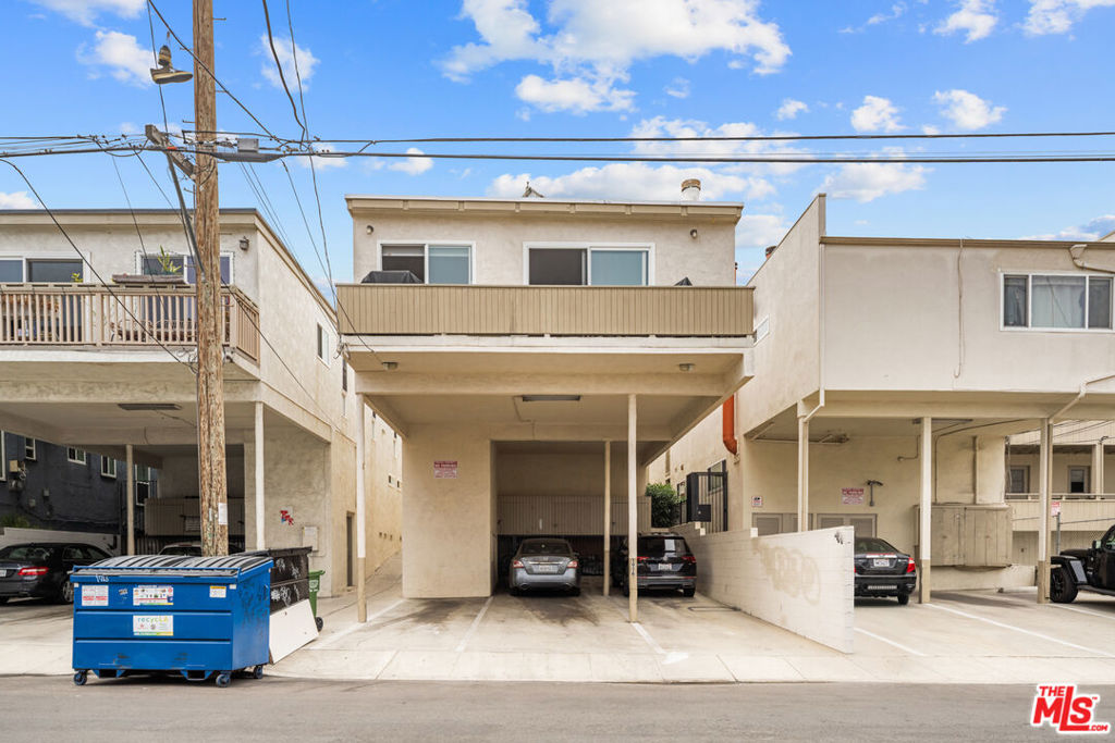 main property photo 16