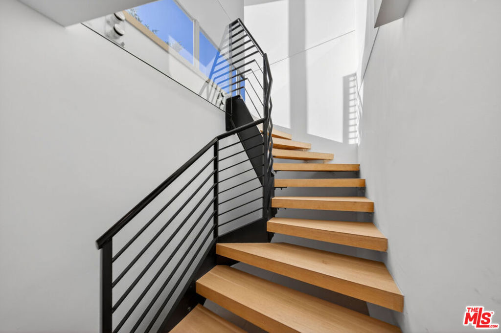 main property photo 66