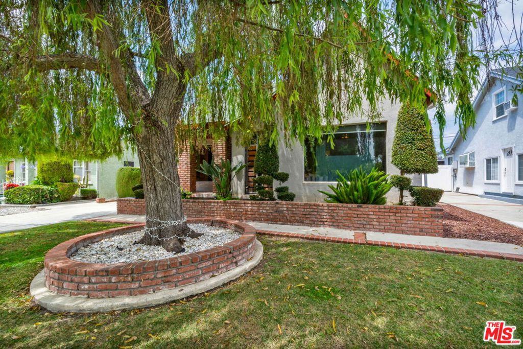 main property photo 57