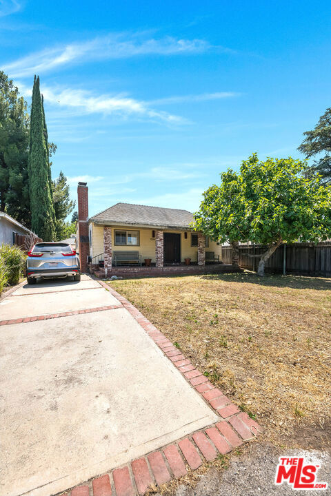 main property photo 3