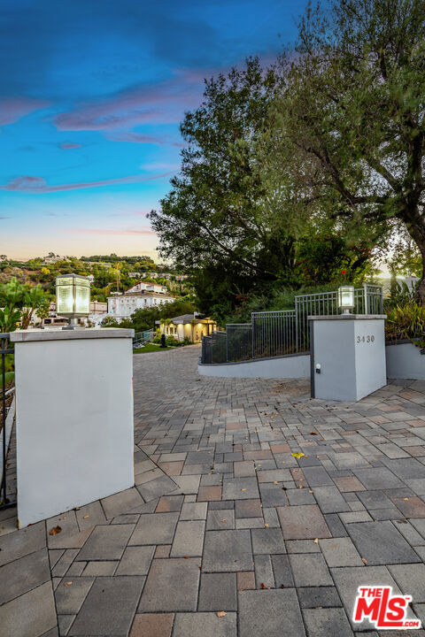 main property photo 57