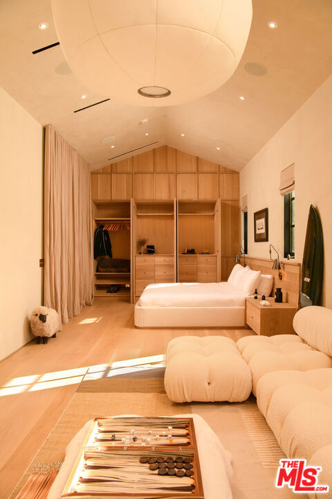 main property photo 58