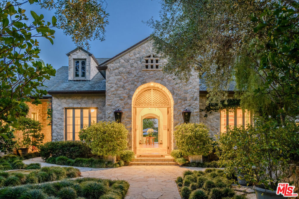 main property photo 62