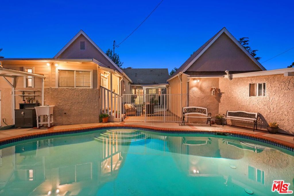 main property photo 50