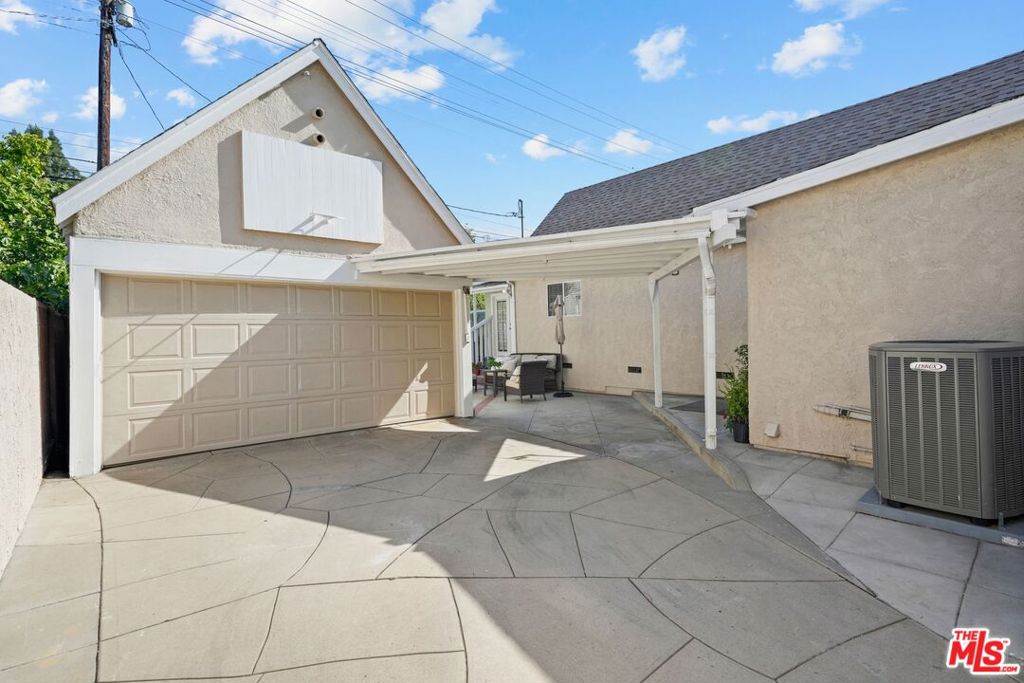 main property photo 52