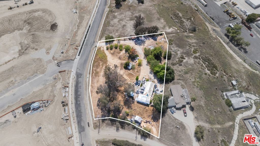 main property photo 5
