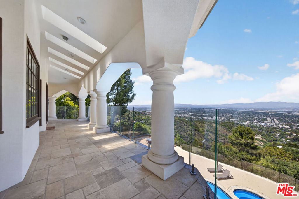 main property photo 53