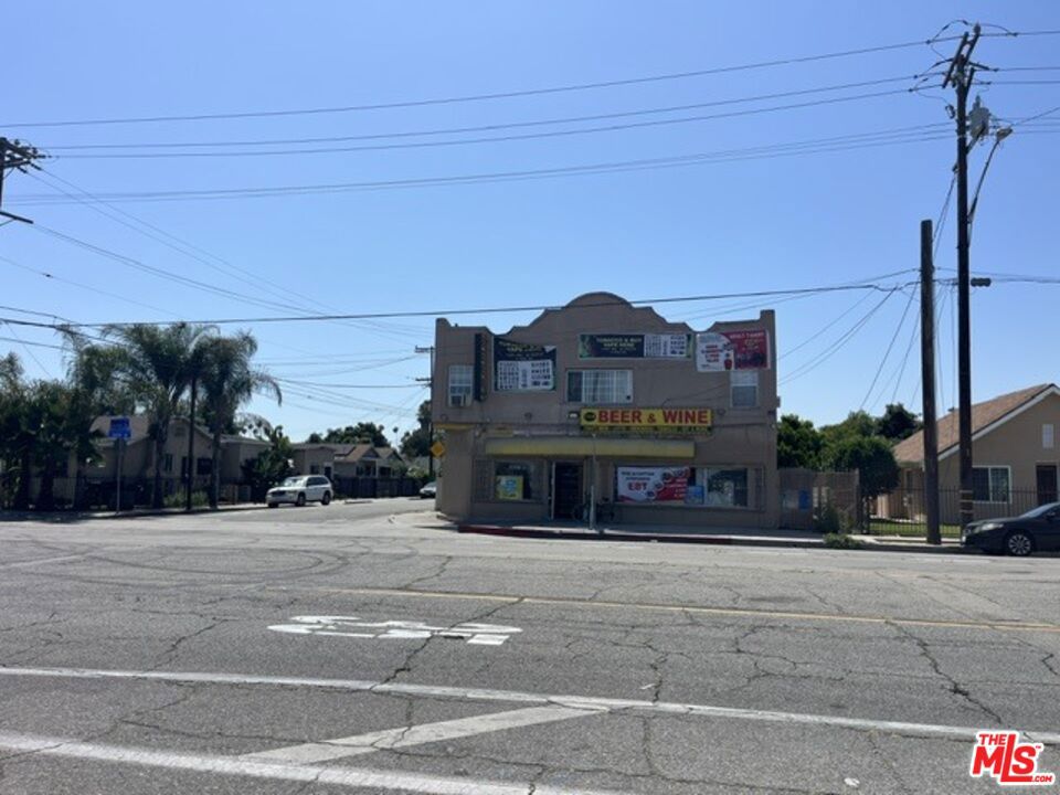 main property photo 2