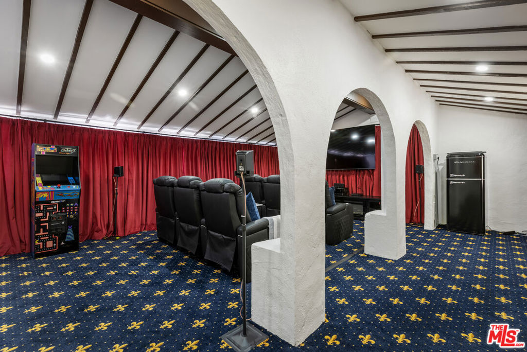 main property photo 67