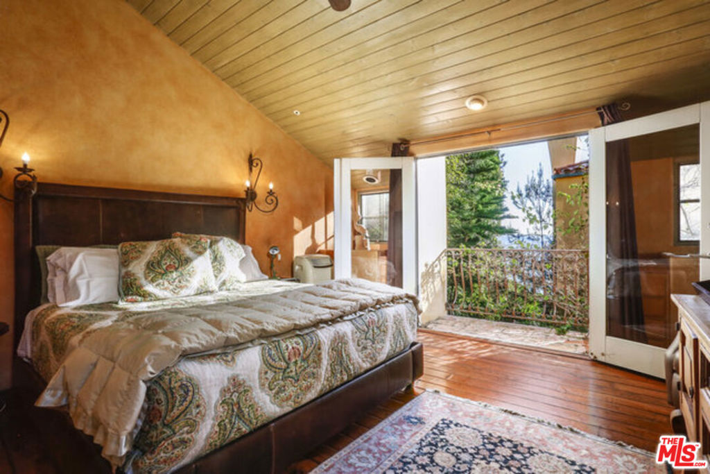 main property photo 53