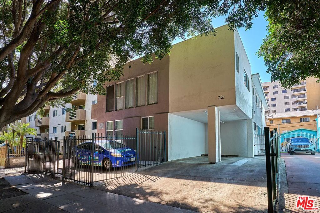 main property photo 1