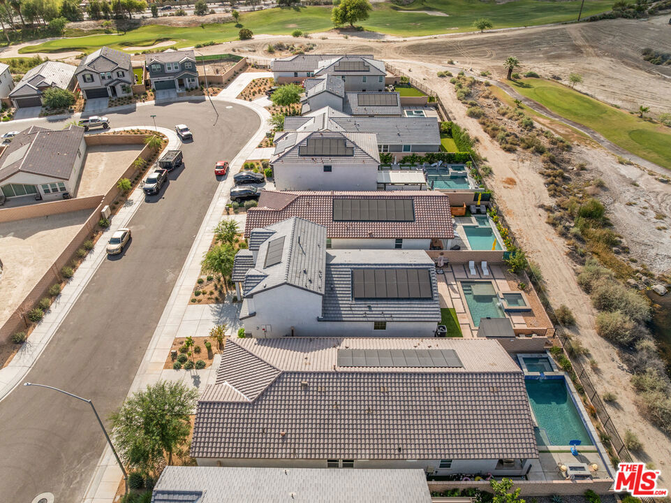 main property photo 50