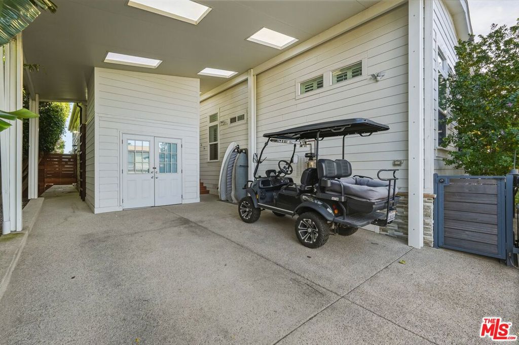 main property photo 52